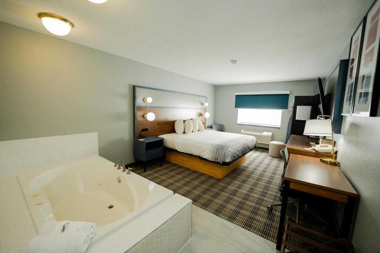 Americinn By Wyndham Tomahawk Exterior foto